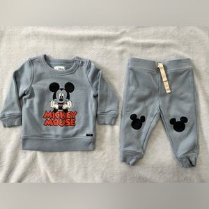 ❤️ Disney GAP 12-18 month Mickey Mouse matching sweatsuit